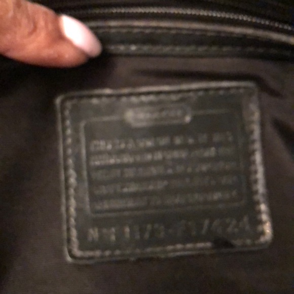 Handbag - Picture 4 of 5